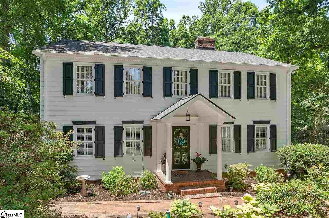 [Featured Listing] Incredibly Spacious Gower Estates Home